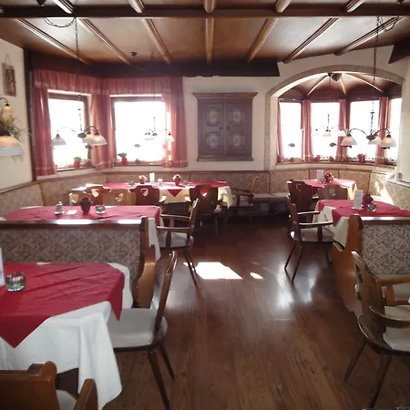 فندق Kaiserhotel Neuwirt