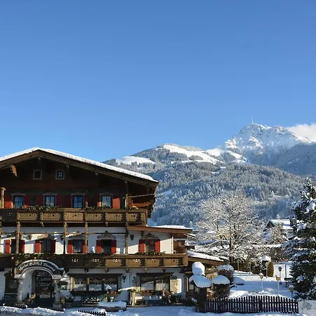 Kaiserhotel Neuwirt Hotel 3*