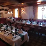 Kaiserhotel Neuwirt 3*